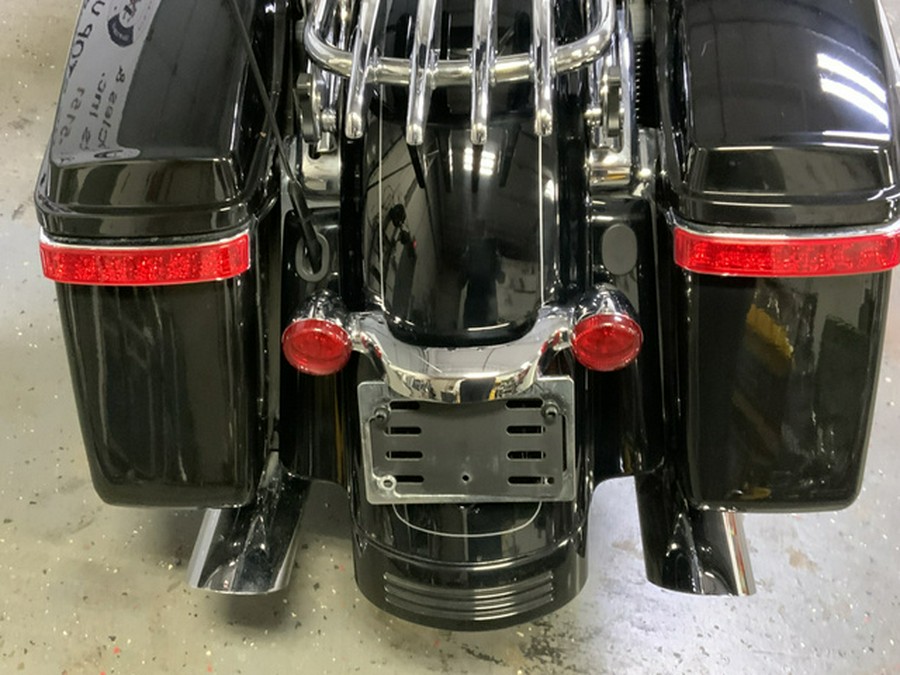 2014 Harley-Davidson FLHXS Street Glide Special