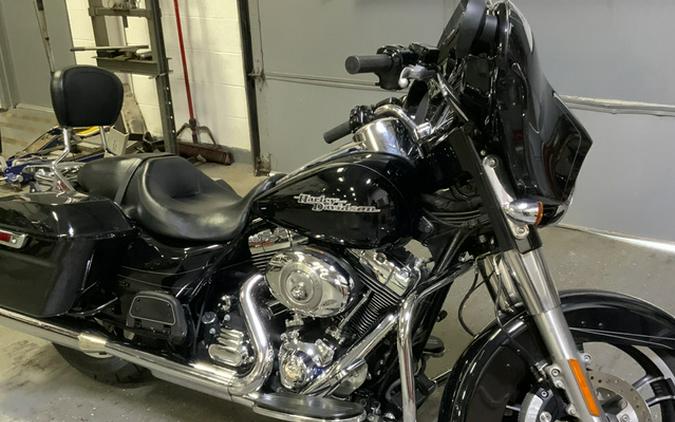 2014 Harley-Davidson FLHXS Street Glide Special