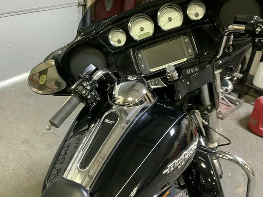 2014 Harley-Davidson FLHXS Street Glide Special