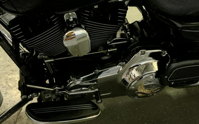 2014 Harley-Davidson FLHXS Street Glide Special