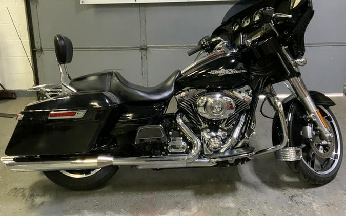 2014 Harley-Davidson FLHXS Street Glide Special