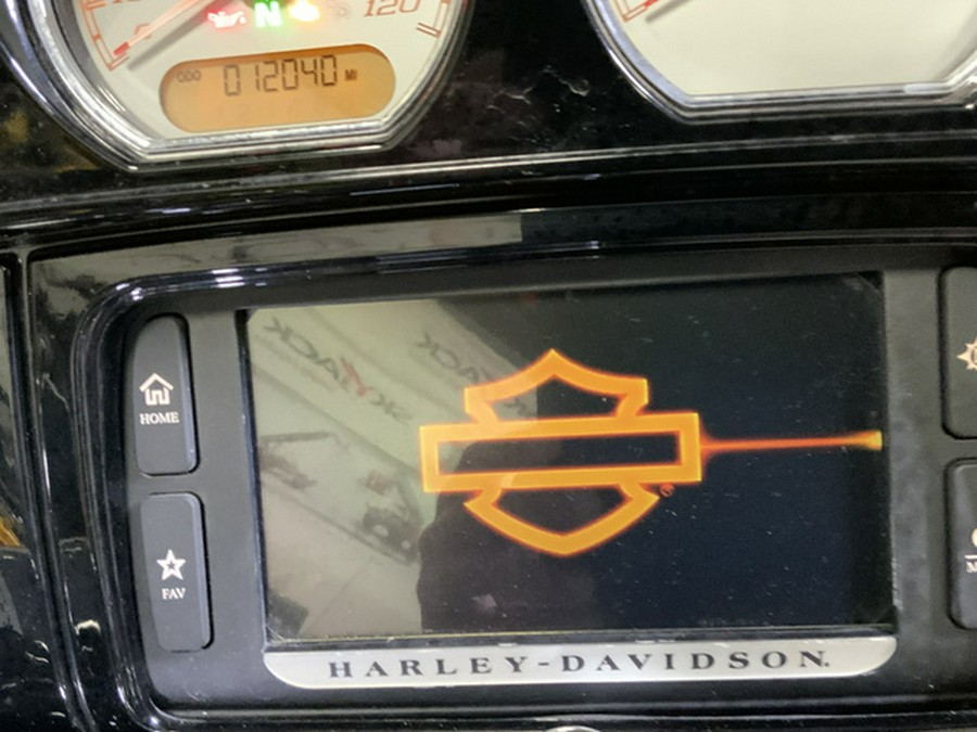 2014 Harley-Davidson FLHXS Street Glide Special