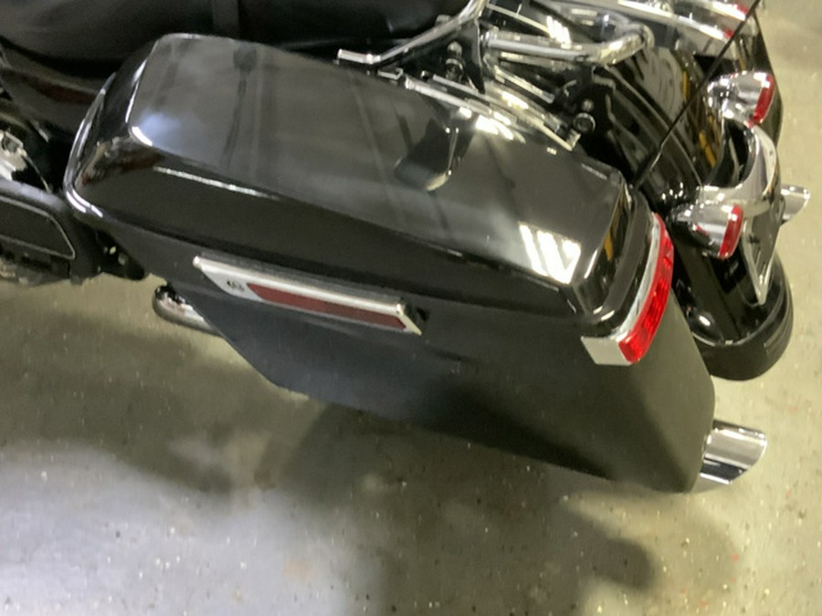 2014 Harley-Davidson FLHXS Street Glide Special