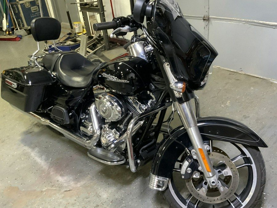 2014 Harley-Davidson FLHXS Street Glide Special