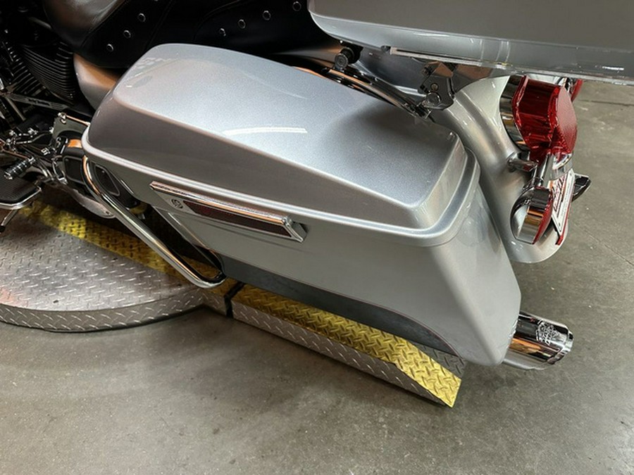 2015 Harley-Davidson Touring FLHR - Road King
