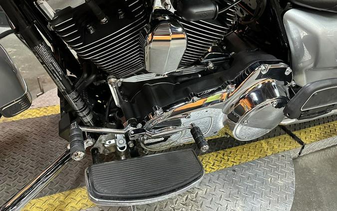 2015 Harley-Davidson Touring FLHR - Road King