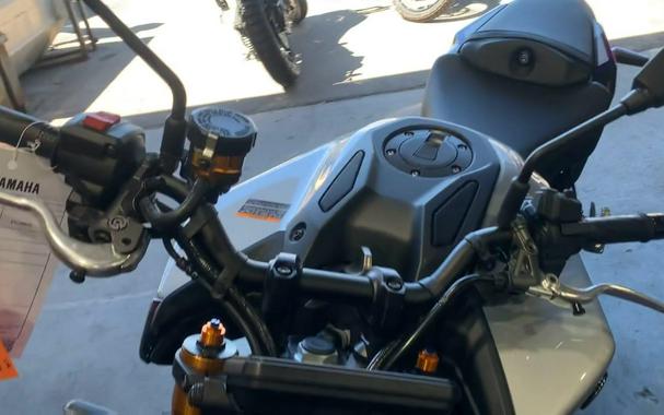 2025 Yamaha MT 09 SP