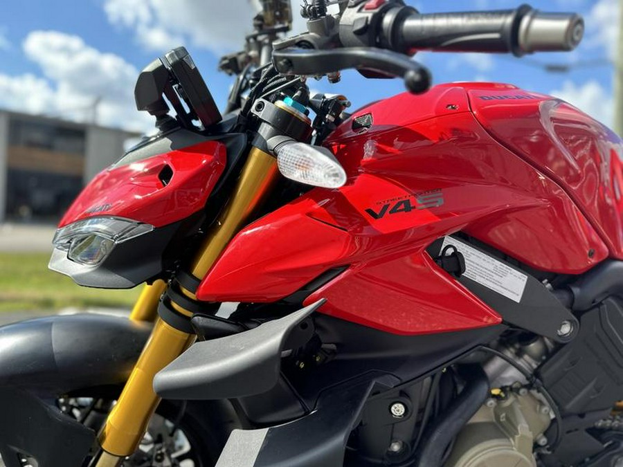 2024 Ducati Streetfighter V4 S Red