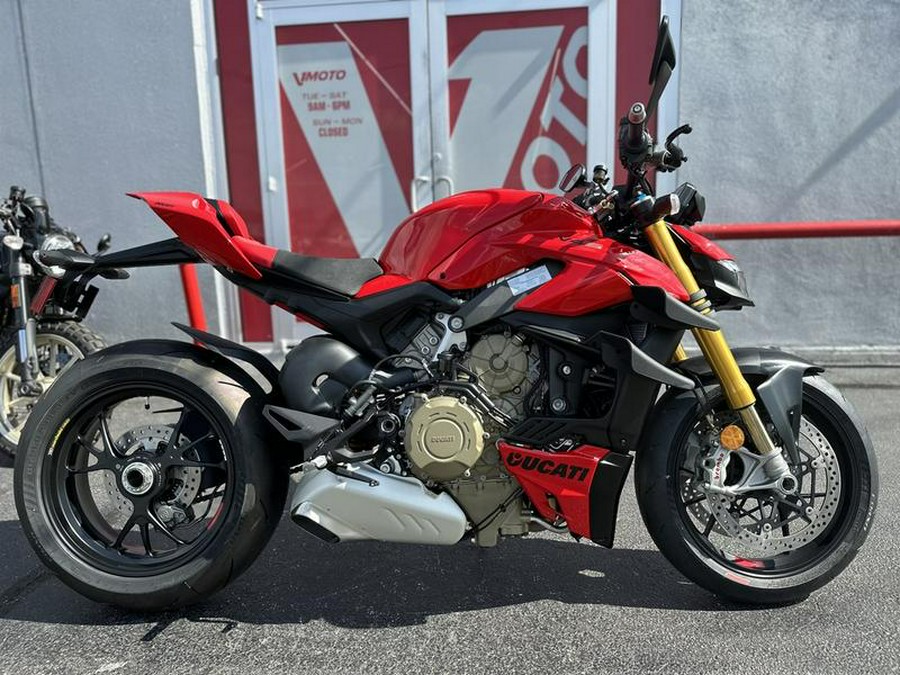 2024 Ducati Streetfighter V4 S Red