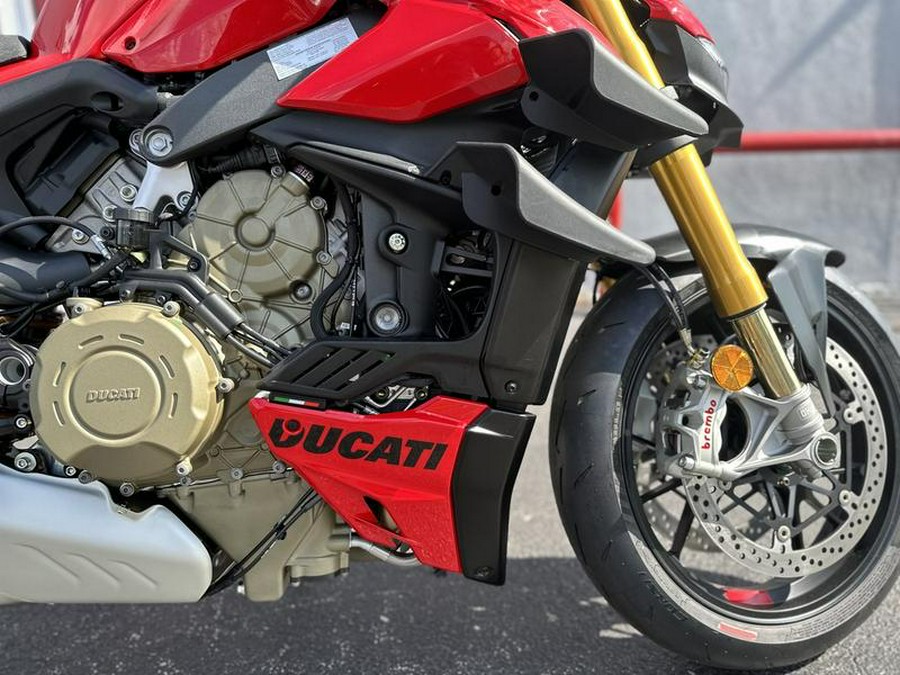 2024 Ducati Streetfighter V4 S Red