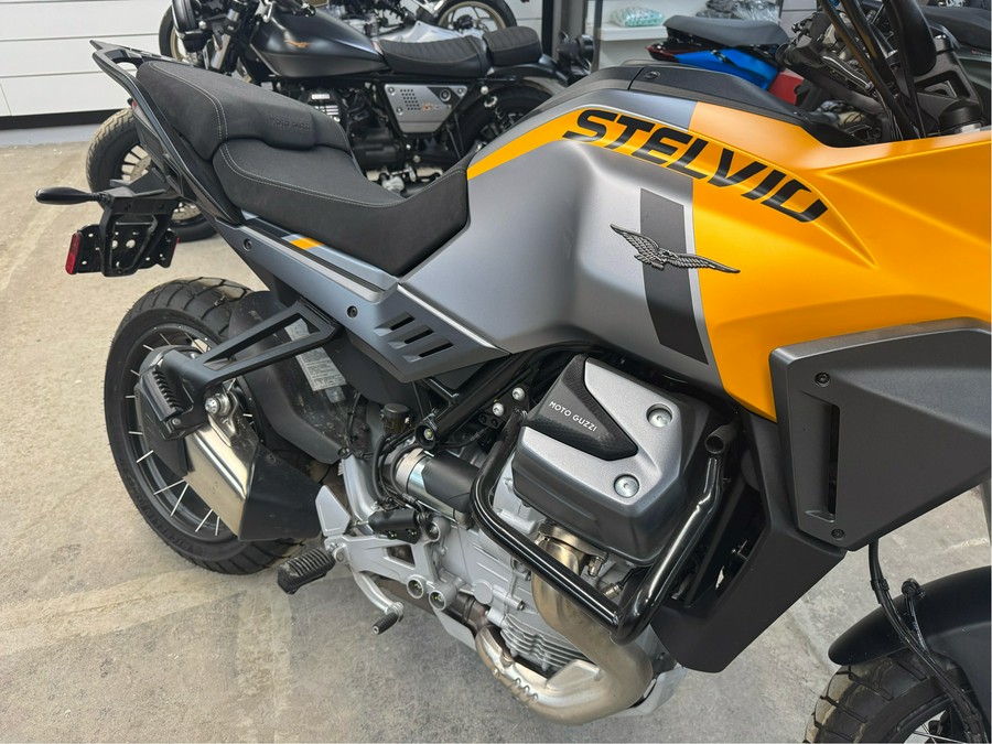 2024 Moto Guzzi Stelvio