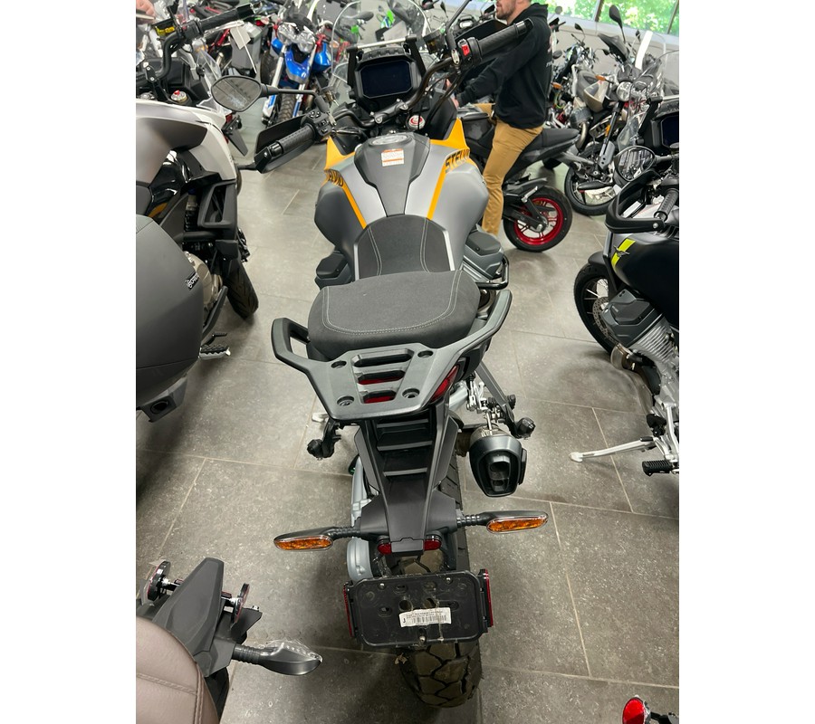 2024 Moto Guzzi Stelvio