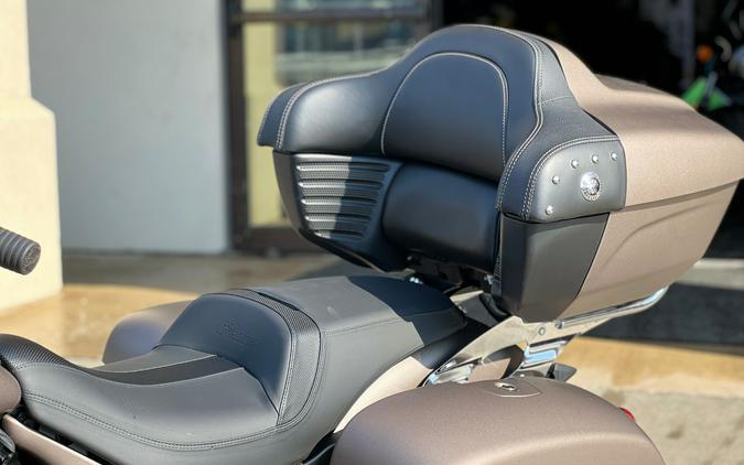 2019 Indian Motorcycle Chieftain® Dark Horse® ABS