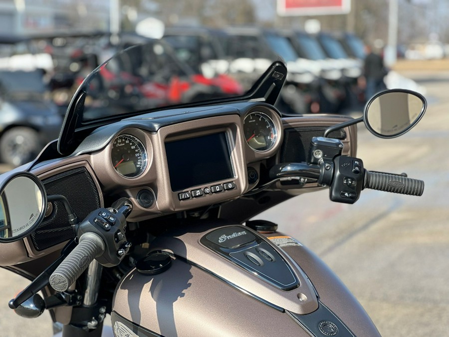 2019 Indian Motorcycle Chieftain® Dark Horse® ABS