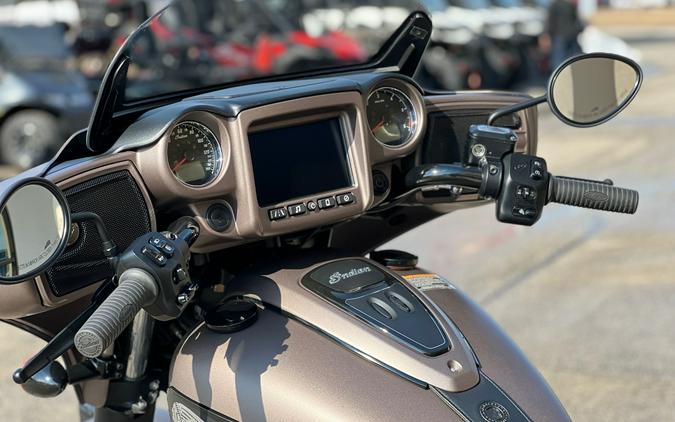 2019 Indian Motorcycle Chieftain® Dark Horse® ABS