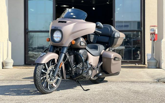 2019 Indian Motorcycle Chieftain® Dark Horse® ABS
