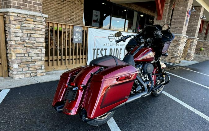 2023 Harley-Davidson Road Glide Heirloom Red Fade