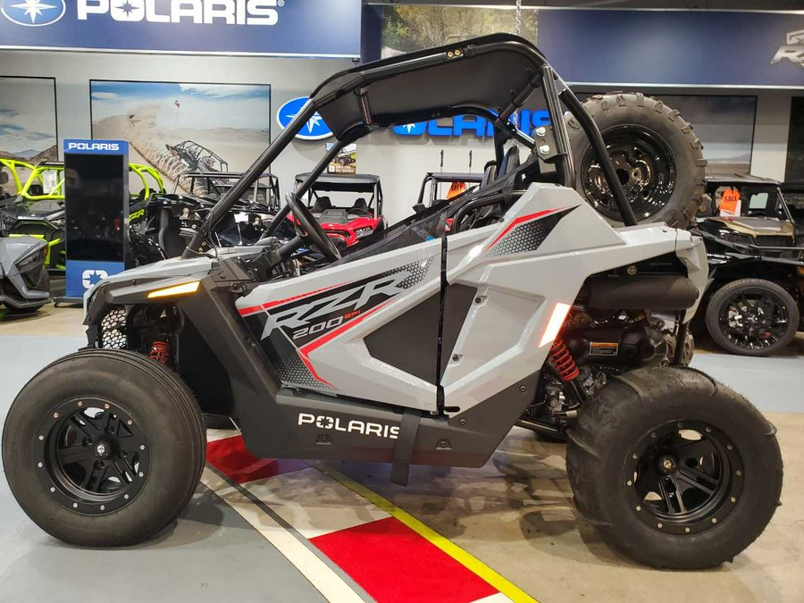 2024 POLARIS RZR 200 EFI