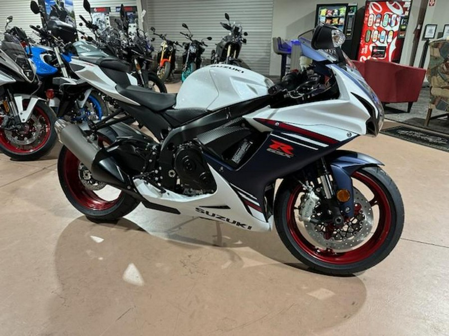 2025 Suzuki GSX-R600M5