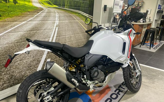 2025 Ducati DesertX