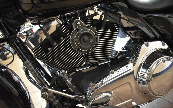 FLHXS 2015 Street Glide® Special