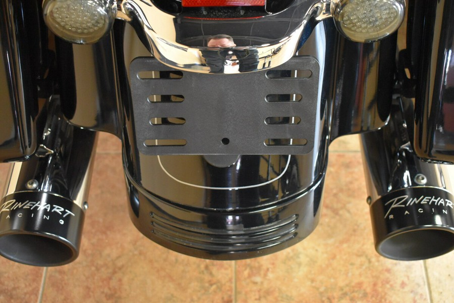 FLHXS 2015 Street Glide® Special