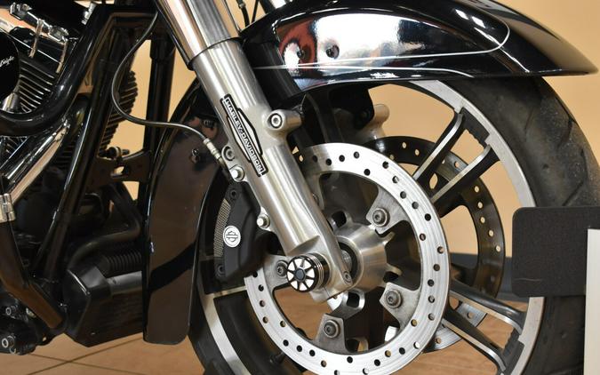 FLHXS 2015 Street Glide® Special