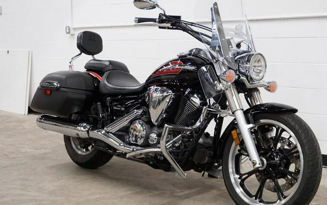 2014 Yamaha V Star® 950 Tourer