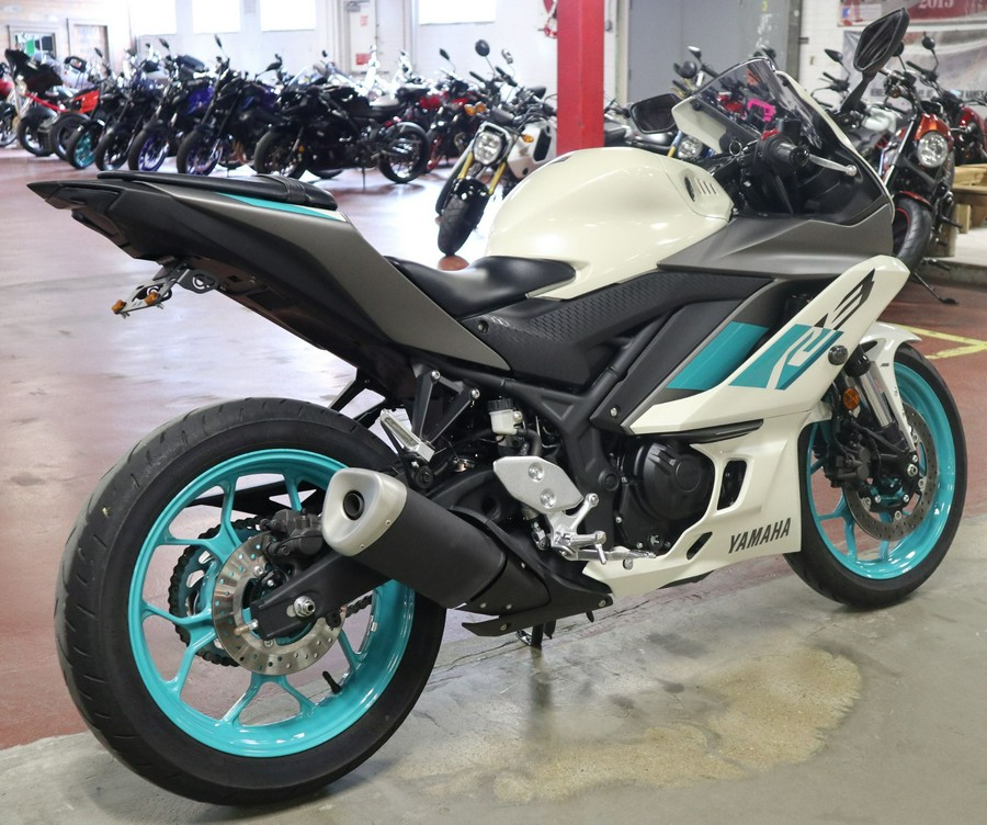 2024 Yamaha YZF-R3