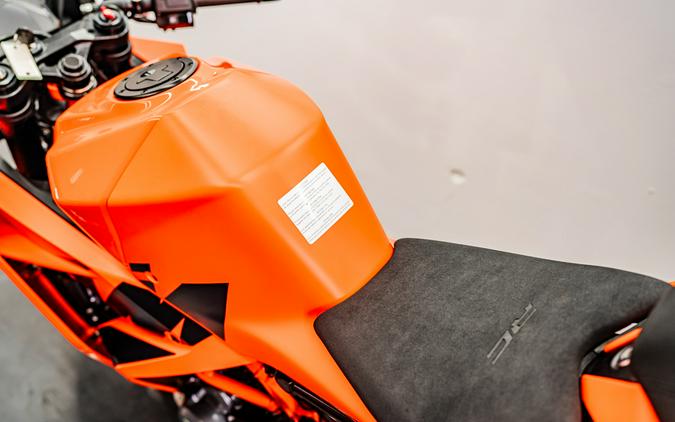 2023 KTM RC 390