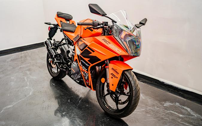 2023 KTM RC 390