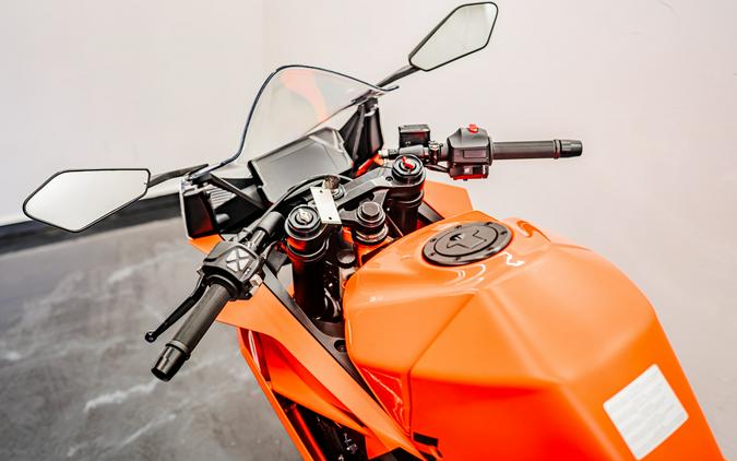 2023 KTM RC 390