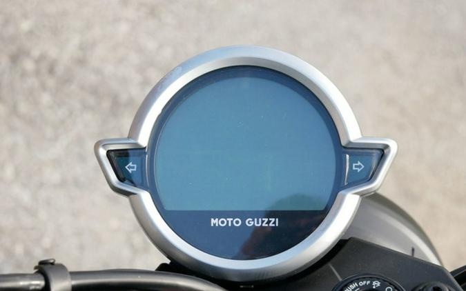 2023 Moto Guzzi V7 Stone