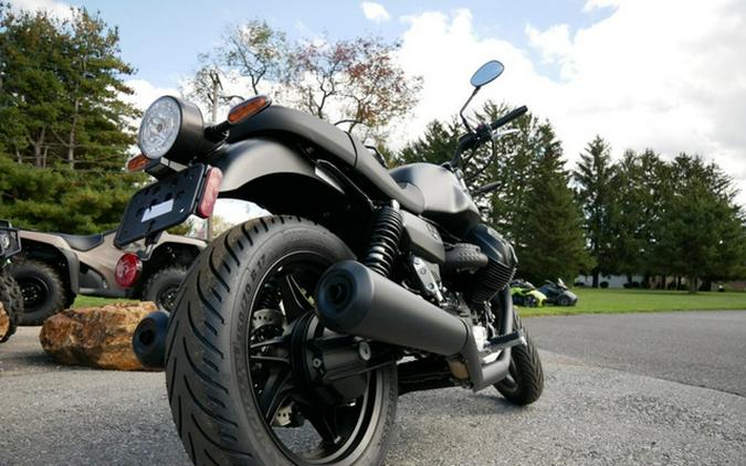 2023 Moto Guzzi V7 Stone