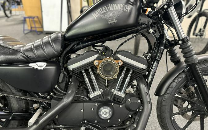 2017 Harley-Davidson Sportster® Iron 883™