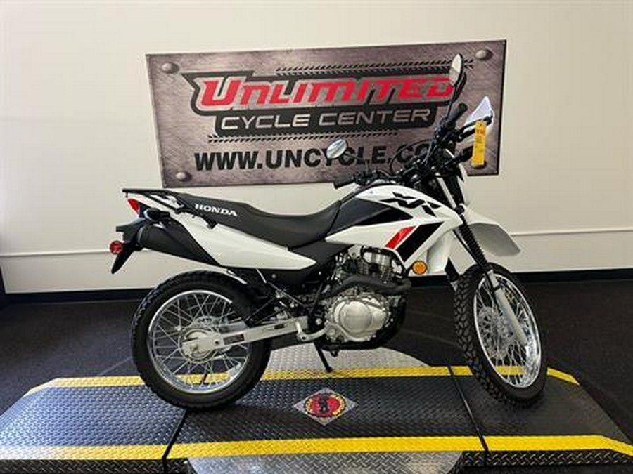 2023 Honda XR150L