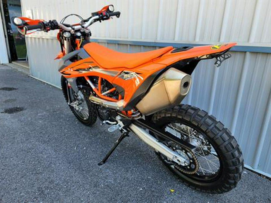 2024 KTM 690 Enduro R