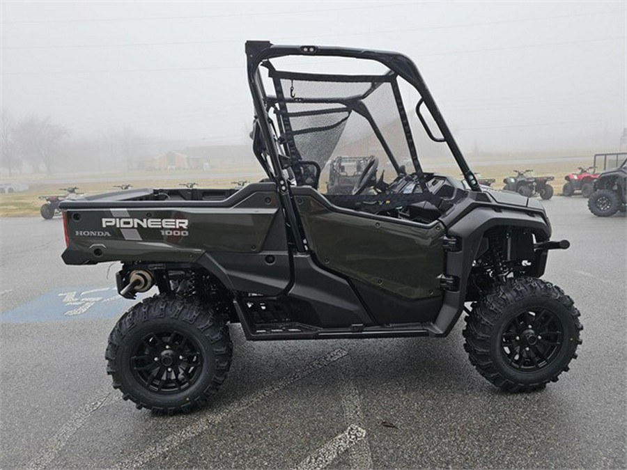 2024 Honda Pioneer 1000