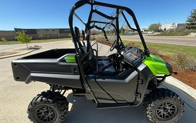 2024 Honda Pioneer 700 Deluxe