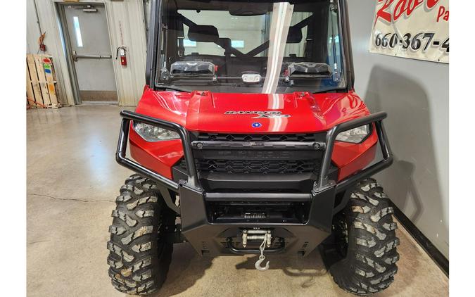 2022 Polaris Industries Ranger XP 1000 Premium, Cab, Heat