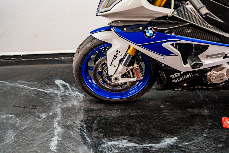 2014 BMW HP4