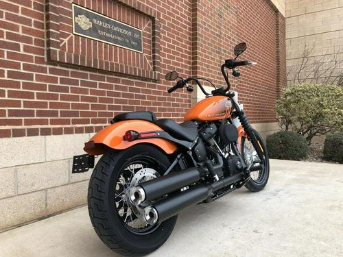 2021 Harley-Davidson Street Bob 114 Review (11 Fast Facts)