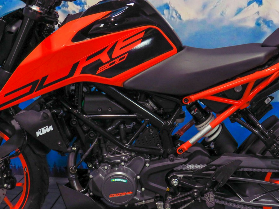 2023 KTM 200 Duke