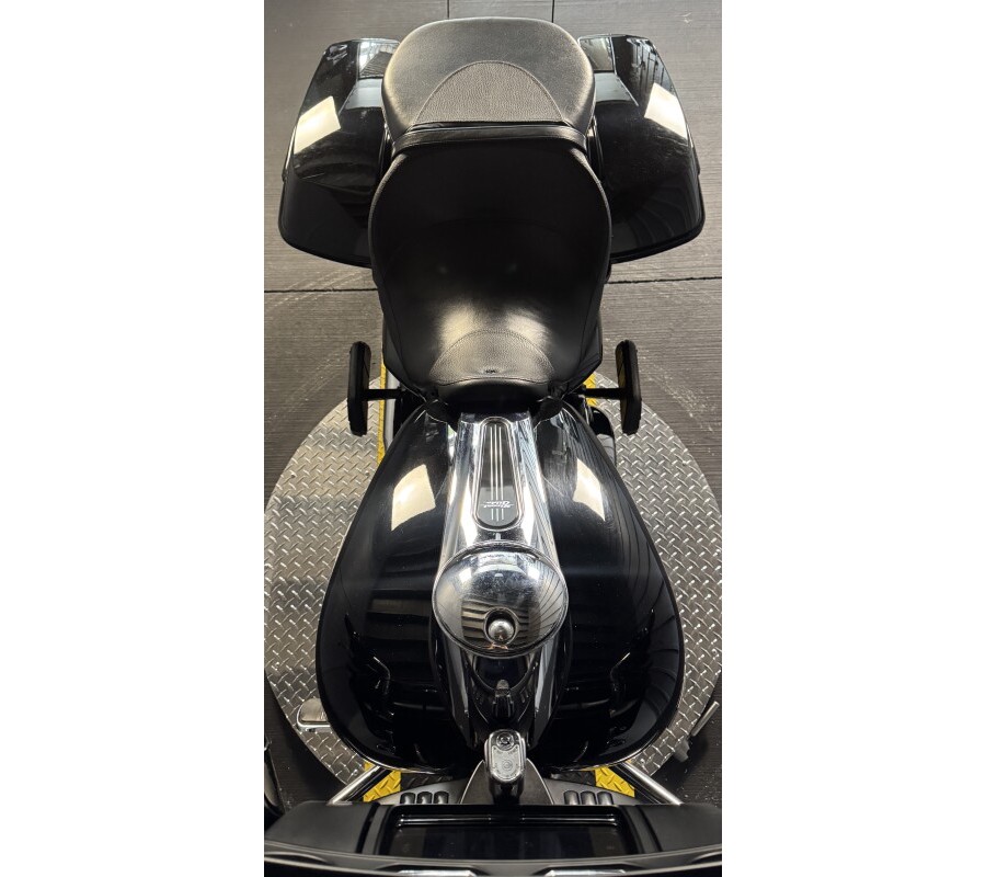 2019 Harley-Davidson® Street Glide® FLHX BLACK