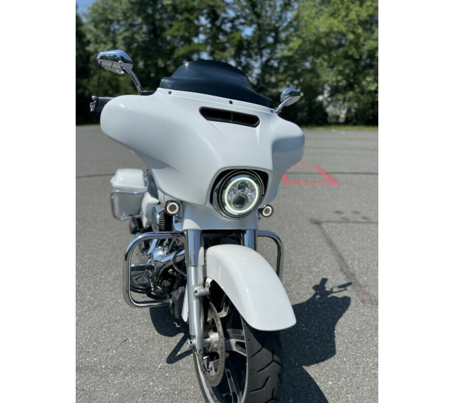 FLHXS 2017 Street Glide Special