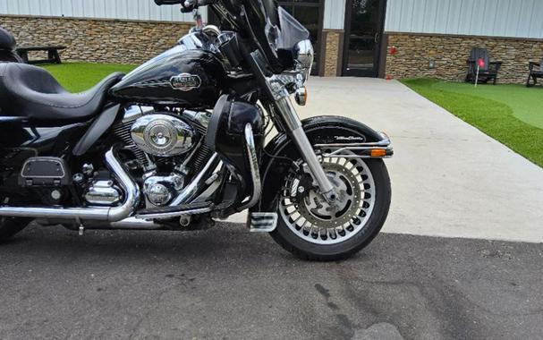 2010 Harley-Davidson Ultra Classic® Electra Glide® Peace Officer Special Edition