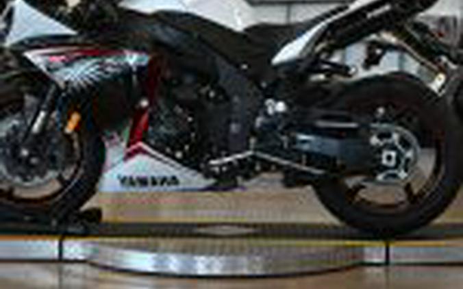 2012 Yamaha R1