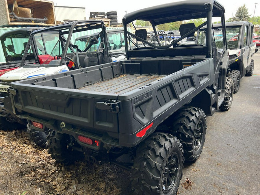 2024 Can-Am® Defender 6x6 XT HD10