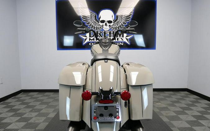 2023 Indian Motorcycle® Springfield® Dark Horse® Quartz Gray