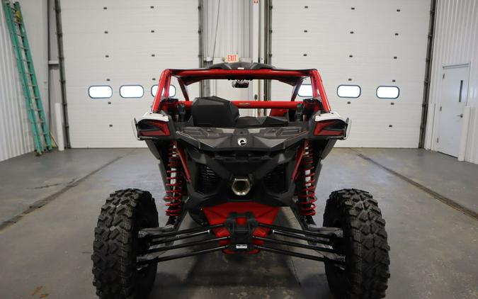 2025 Can-Am® Maverick X3 X rs Turbo RR with Smart-Shox Fiery Red & Hyper Silver